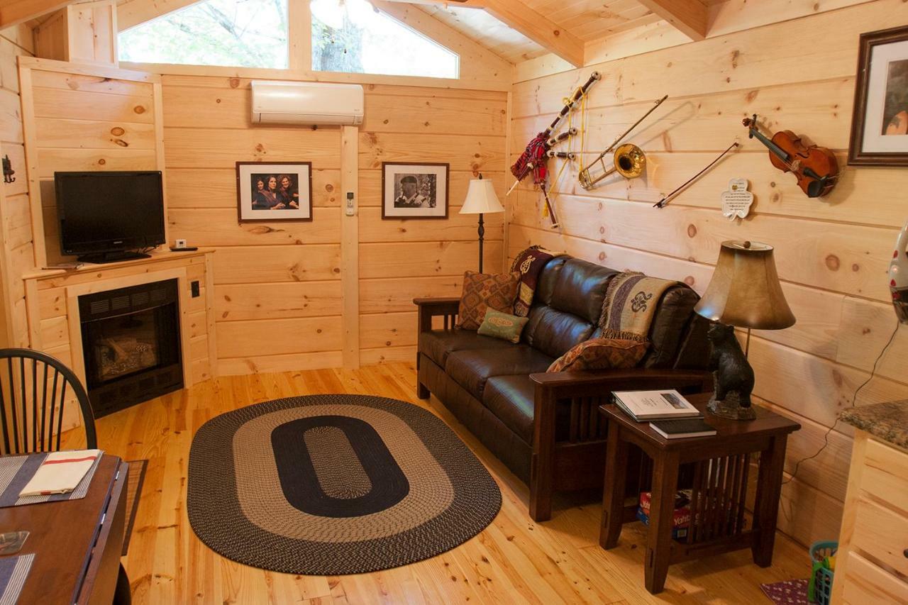 Pine Gables Cabins Villa Lake Lure Ngoại thất bức ảnh