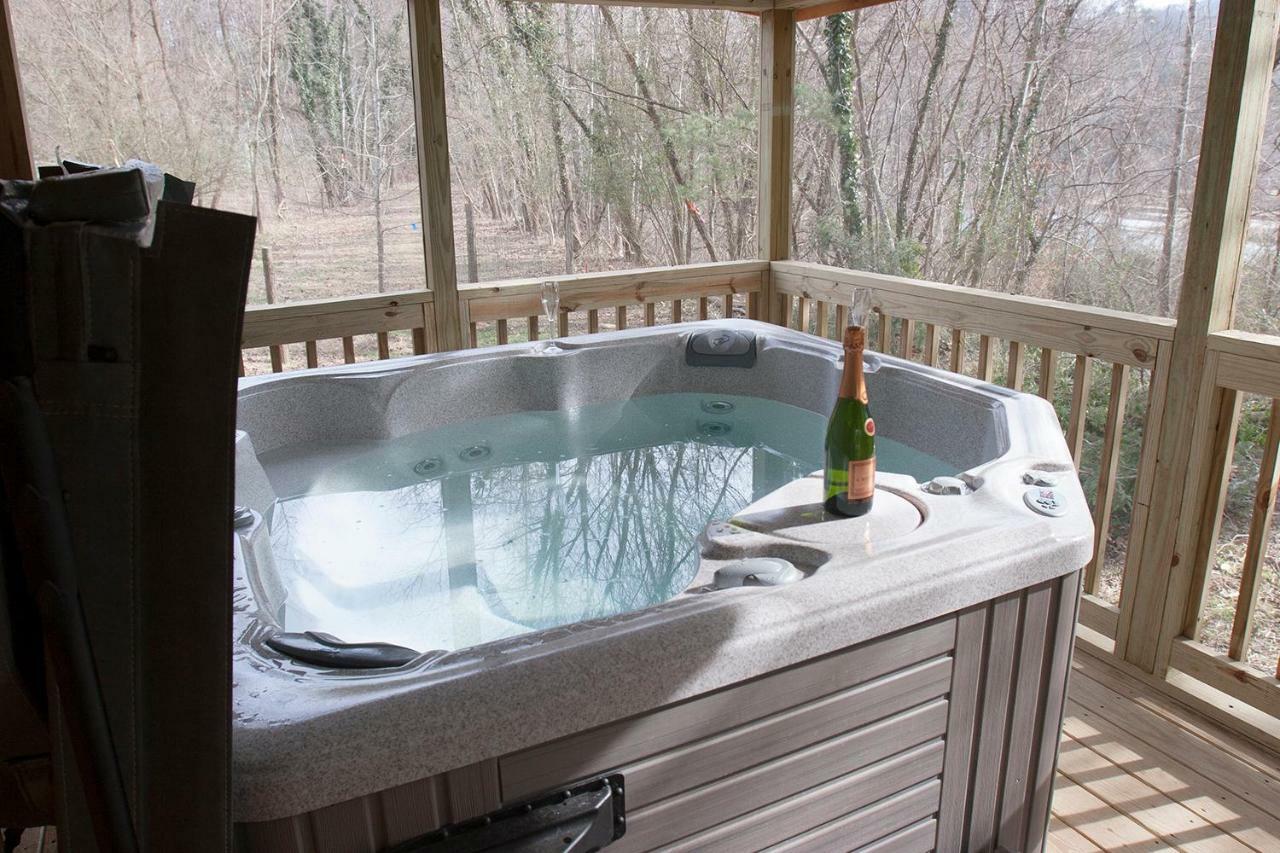 Pine Gables Cabins Villa Lake Lure Ngoại thất bức ảnh