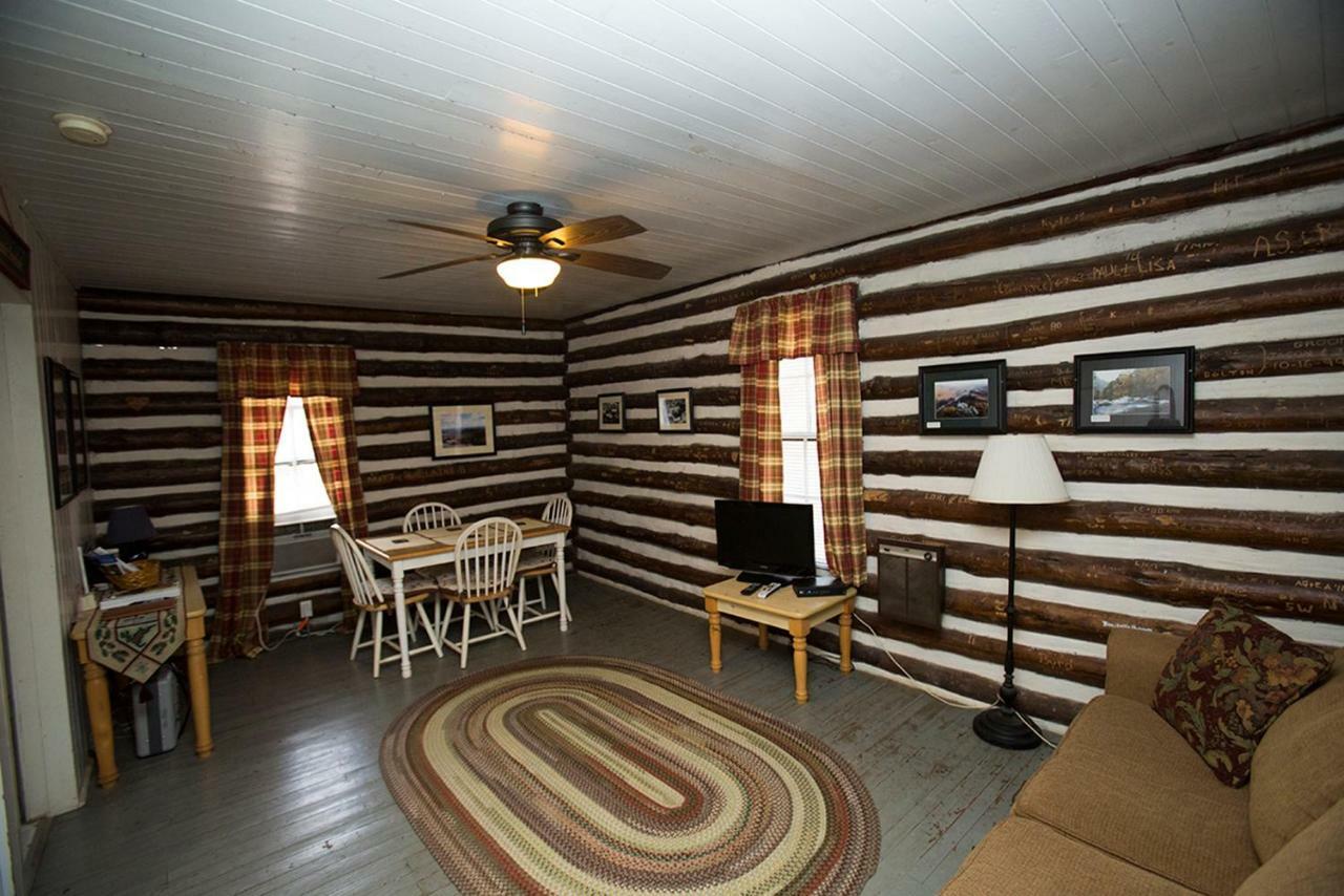 Pine Gables Cabins Villa Lake Lure Ngoại thất bức ảnh