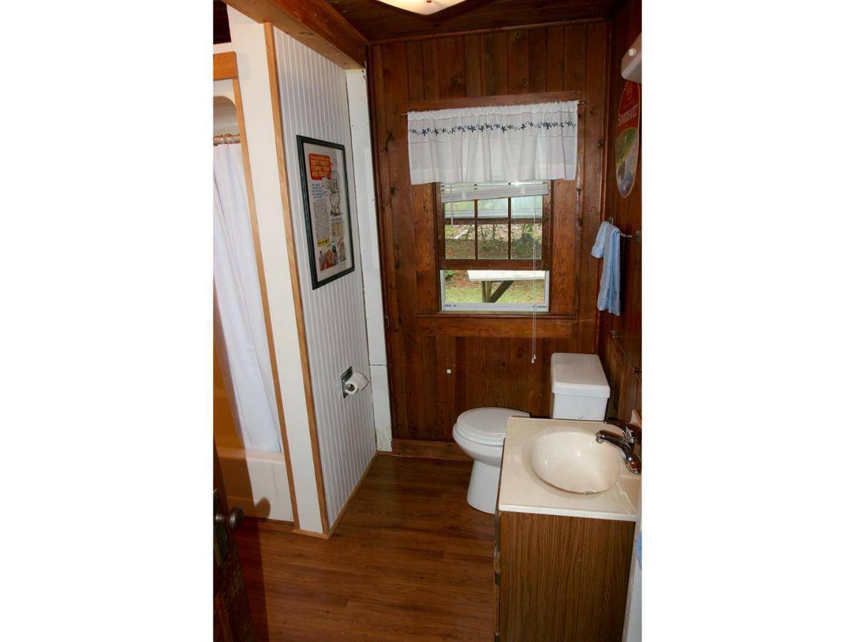 Pine Gables Cabins Villa Lake Lure Ngoại thất bức ảnh