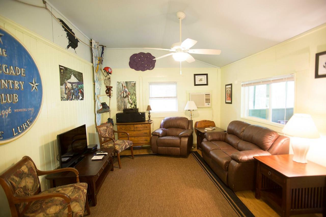 Pine Gables Cabins Villa Lake Lure Ngoại thất bức ảnh