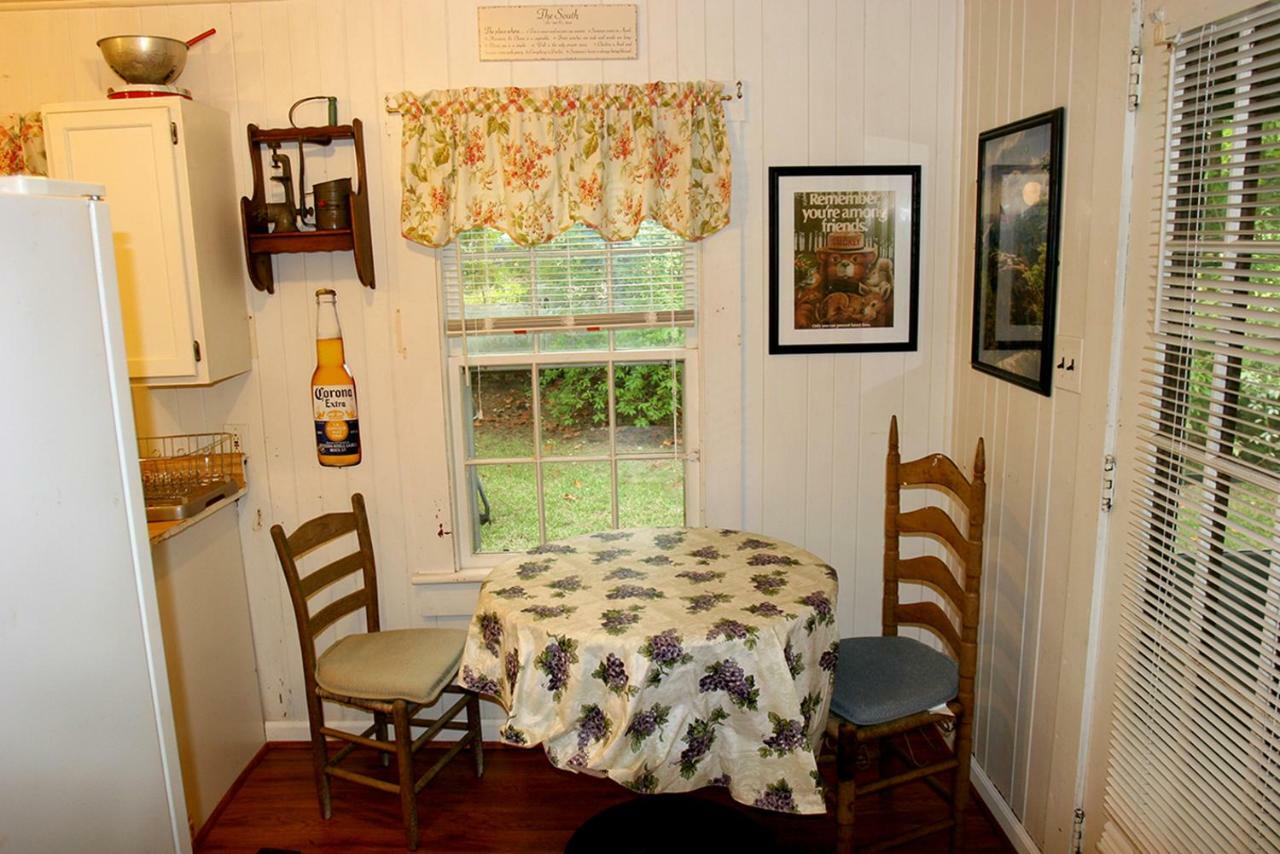 Pine Gables Cabins Villa Lake Lure Ngoại thất bức ảnh
